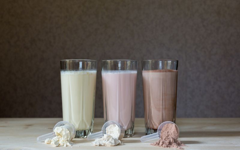 whey-protein-powder-cocktails (1)-min