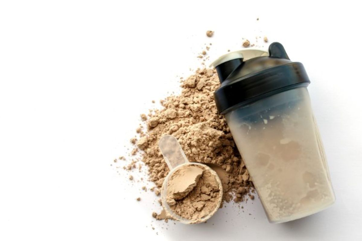 best-whey-protein-south-africa-protein-powder-scoop-min